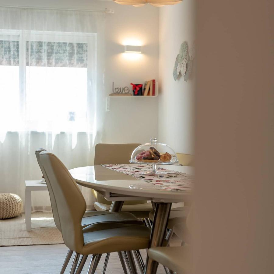 Apartman Lotos Apartment Трогир Екстериор снимка
